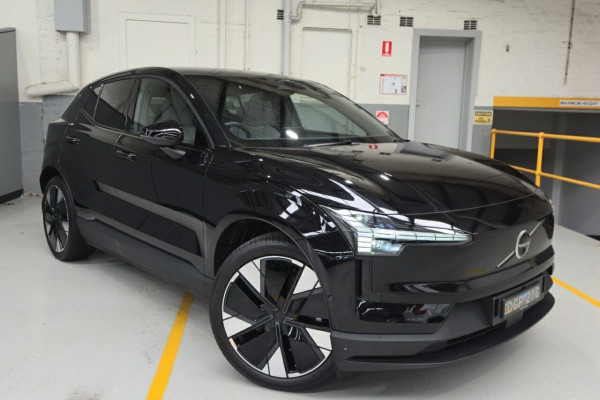 2025 Volvo EX30  Twin Motor Performance Ultra SUV Image 1