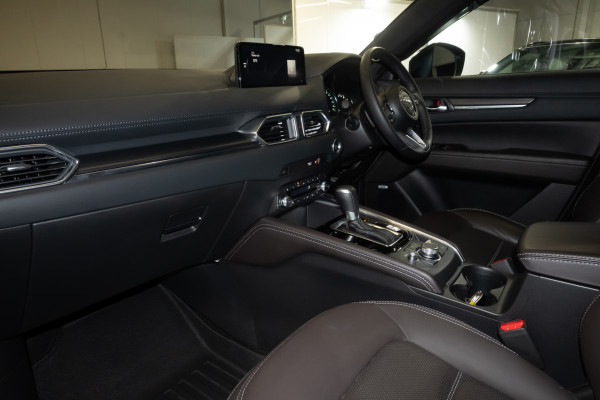 2025 Mazda CX-5 KF Series G35 Akera SUV image 7
