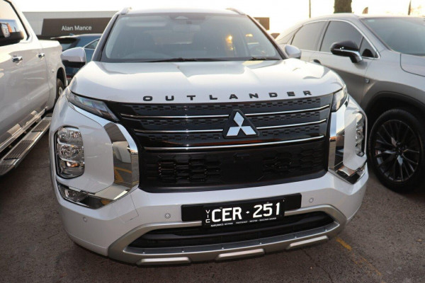 2022 Mitsubishi Outlander ZM Exceed Tourer SUV