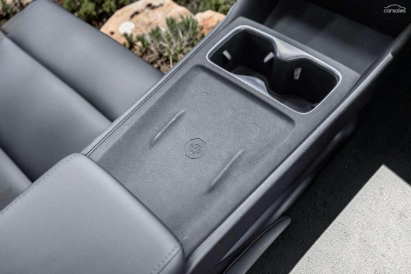 2026 MG MG4 EV Urban AH4E Essence 43 Hatch Image 1