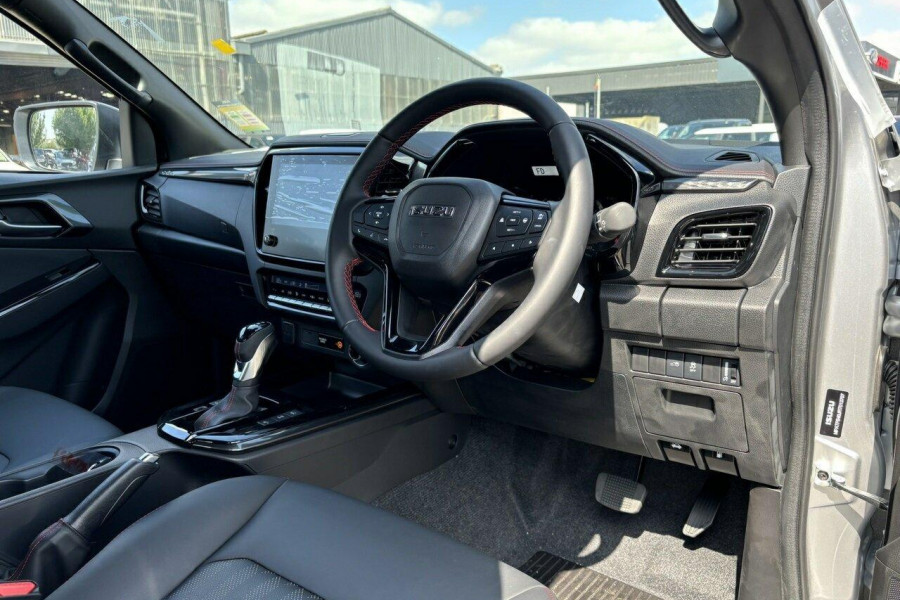 2024 Isuzu D-MAX RG X-TERRAIN Ute Image 18