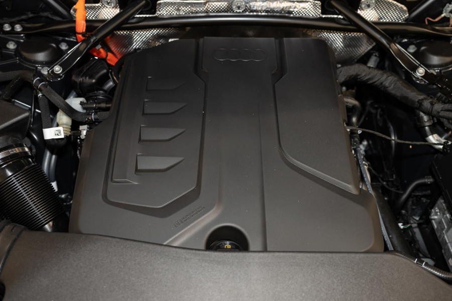 2026 Audi Q5 e-hybrid 270kW SUV