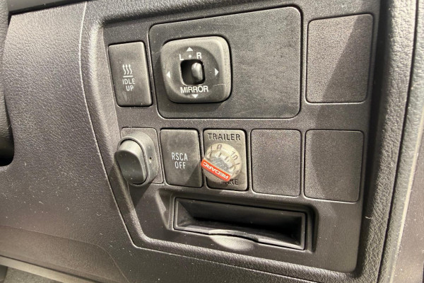 2009 Toyota LandCruiser VDJ200R GXL SUV Image 18