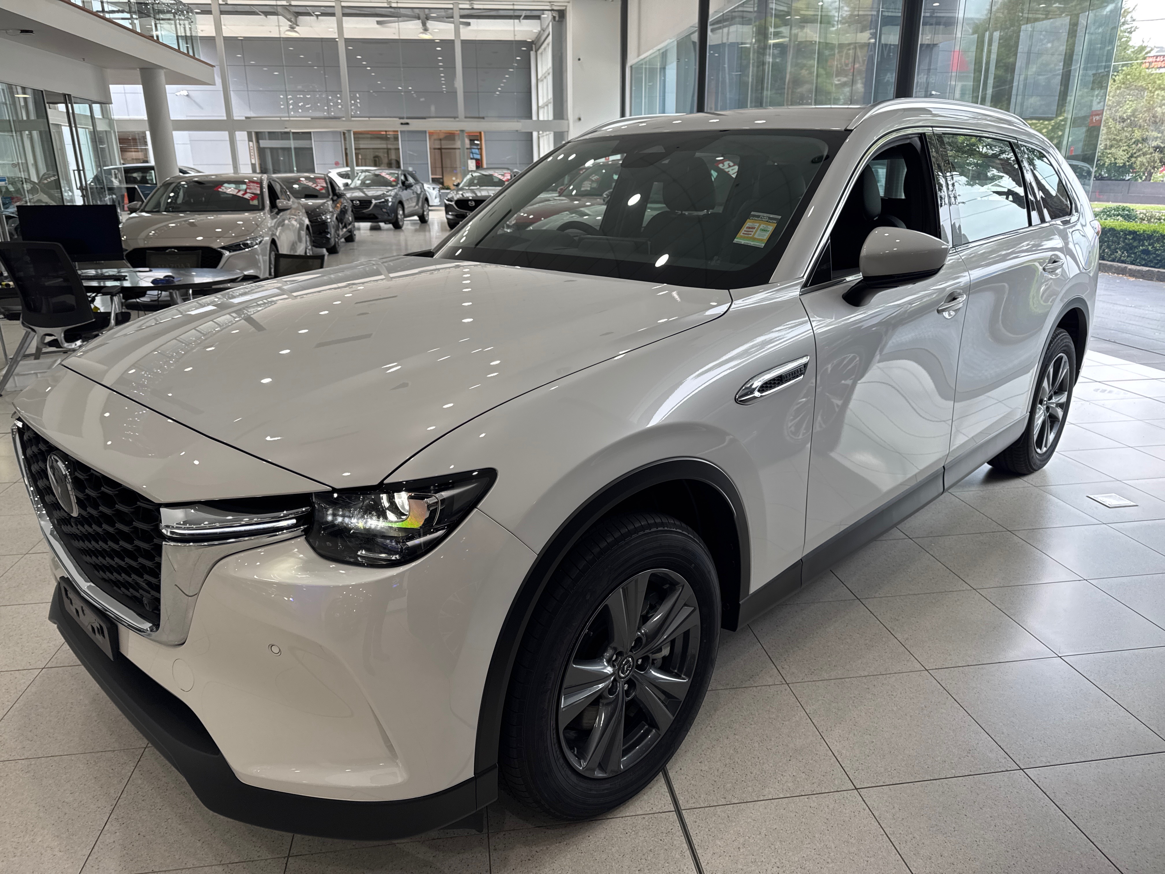 2024 Mazda CX-80 KL G40e Touring SUV Image 9