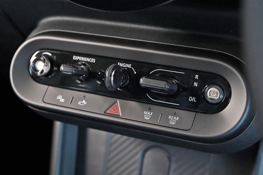 2026 MINI Cooper F65 C Favoured Hatch