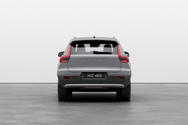 2025 Volvo XC40 XZ Plus B4 SUV