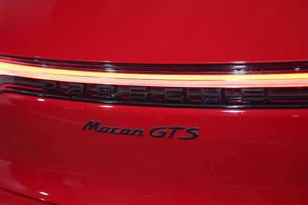 2021 Porsche Macan GTS SUV image 9