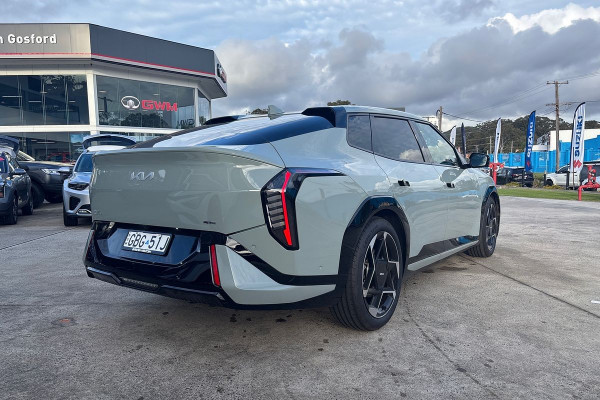 2026 Kia EV4  GT-Line Long Range Sedan Image 3