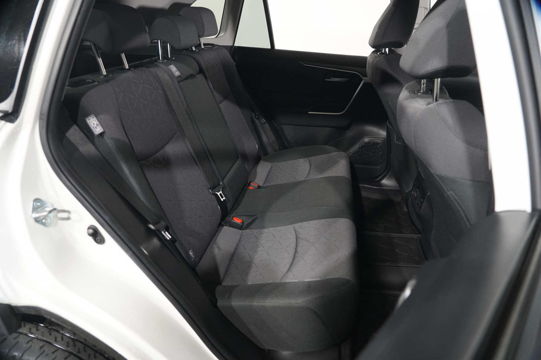 2020 Toyota RAV4 Gxl (2wd) SUV Image 25