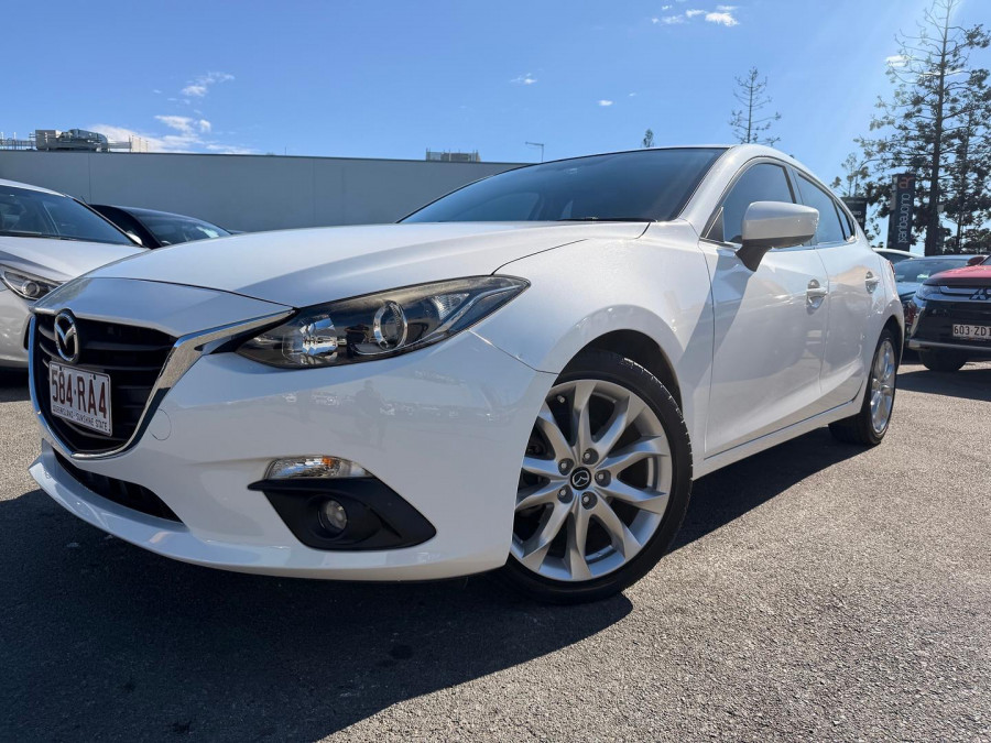 2015 Mazda 3 BM5438 SP25 Hatch Image 1