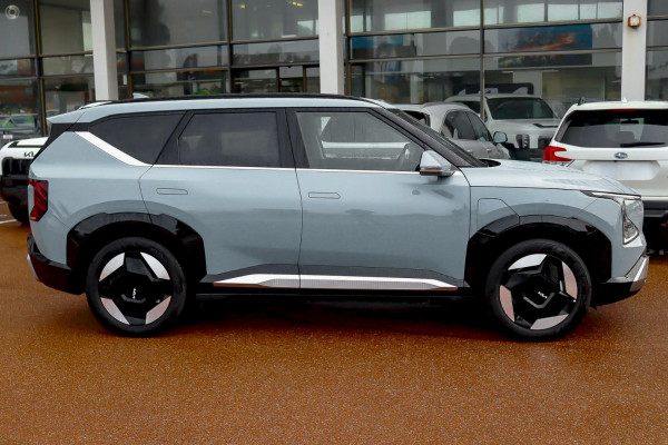 2026 Kia EV5 OVc Earth SUV Image 4