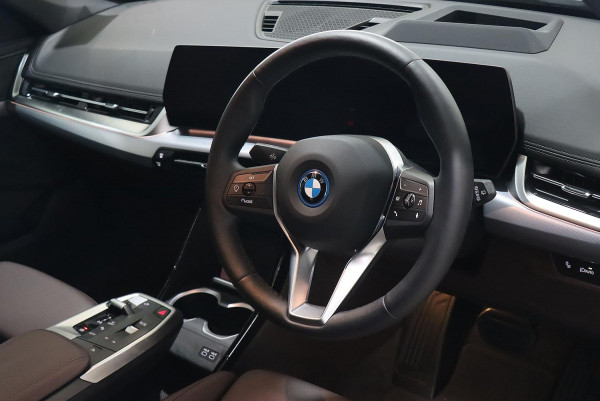 2024 BMW iX1 U11 eDrive20 xLine SUV image 14