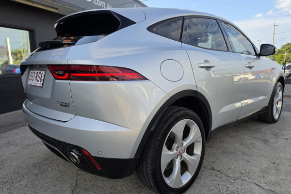 2018 Jaguar E-PACE X540 D240 HSE SUV Image 7