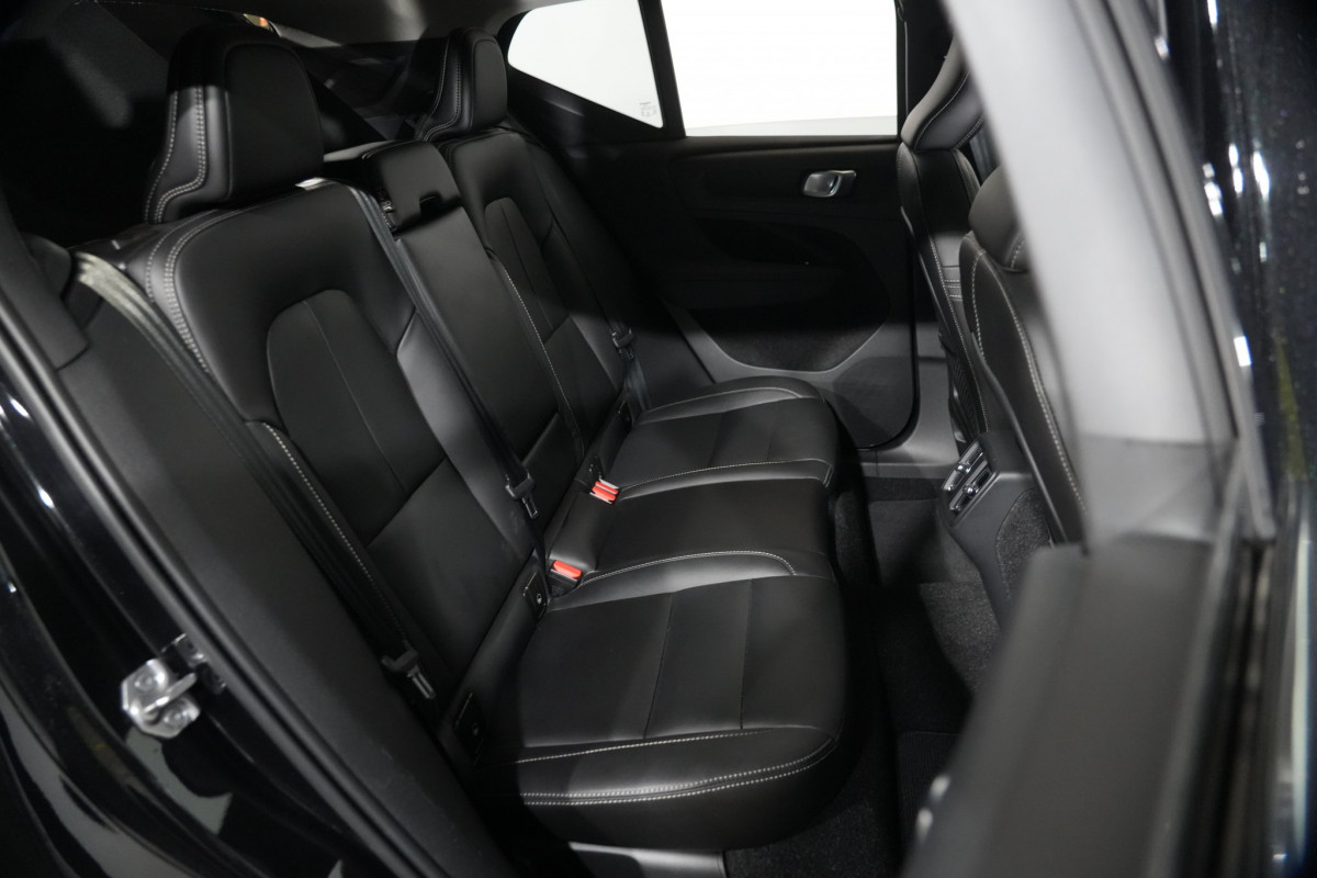 2020 Volvo XC40 XZ T4 Inscription SUV