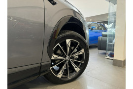 2024 MY25 MG HS AS33 Essence SUV