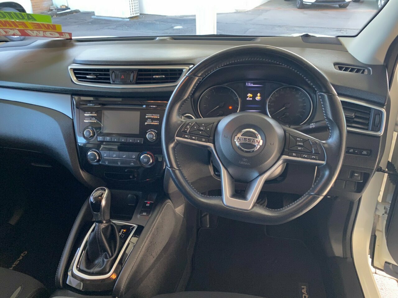 2017 Nissan QASHQAI J11 Series 2 ST SUV Image 17