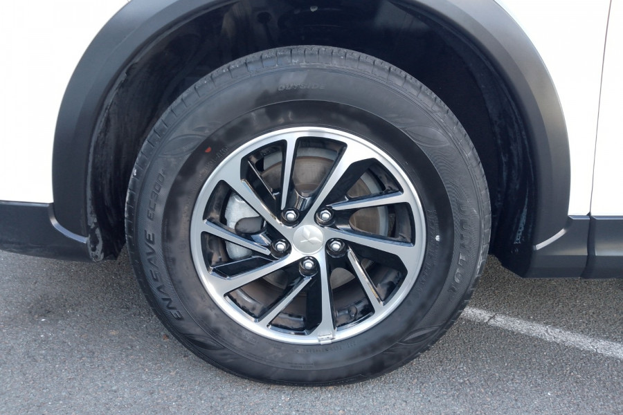 2023 MY24 Mitsubishi Eclipse Cross YB ES SUV Image 11
