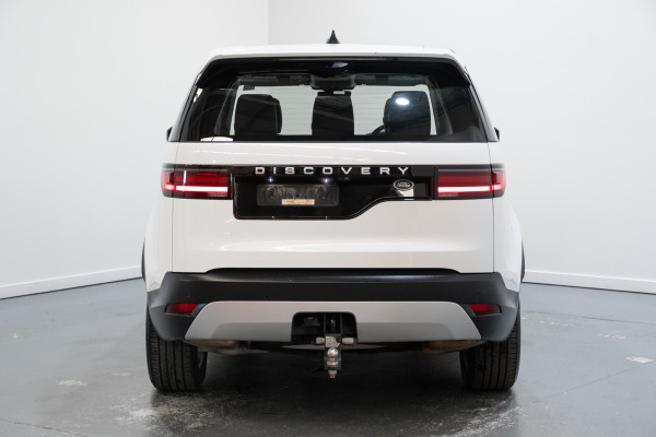 2023 Land Rover Discovery Series 5 D300 S SUV Image 10