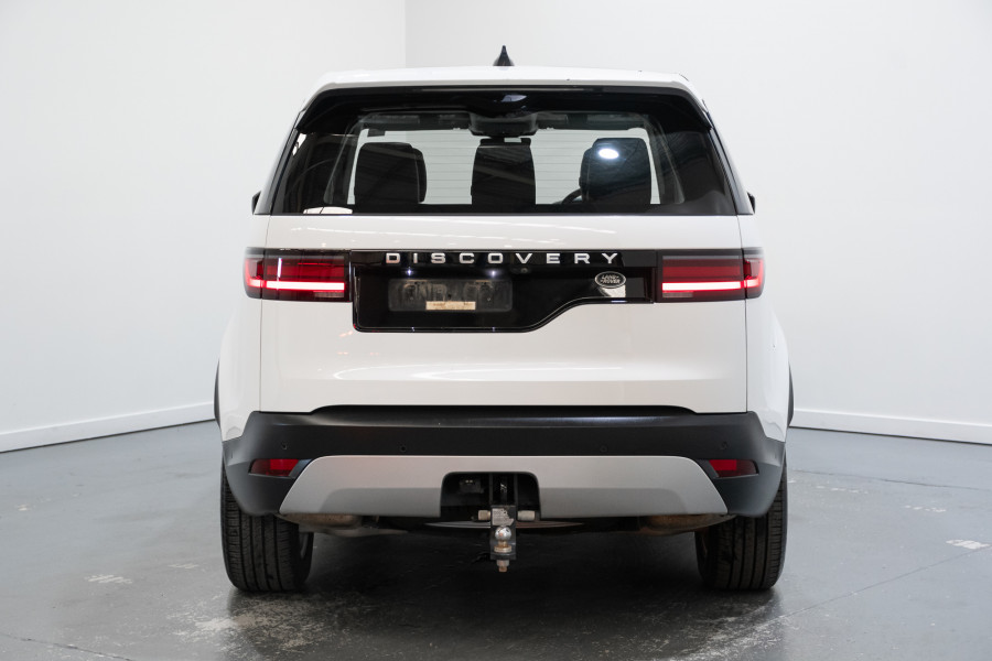 2023 Land Rover Discovery Series 5 D300 S SUV Image 10