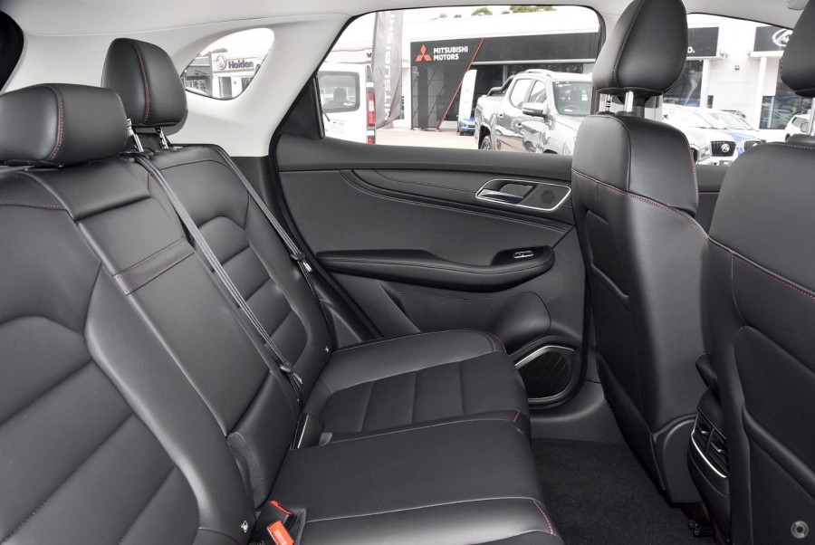 2024 MG HS SAS23 Excite SUV Image 13