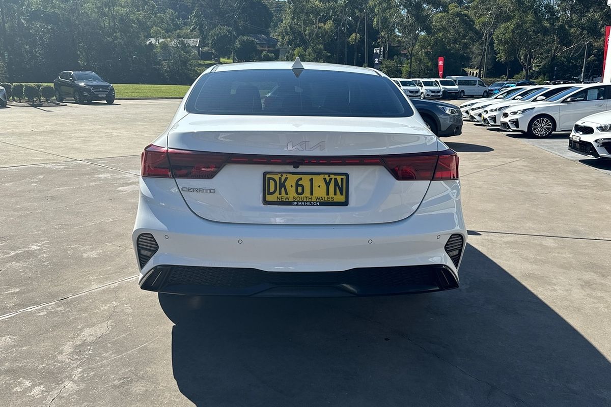 2024 Kia Cerato BD S with Safety Pack Hatch Image 18