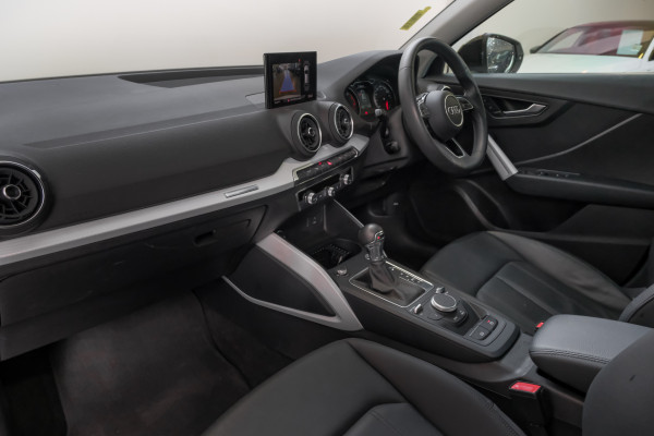 2020 Audi Q2 GA 35 TFSI design SUV image 8