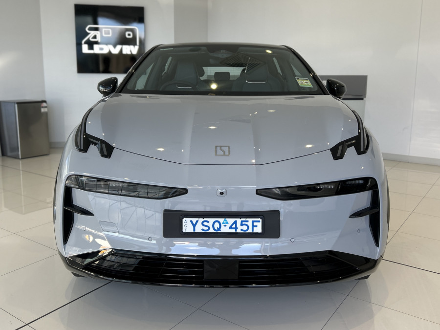 2024 Zeekr X BXE RWD SUV Image 2