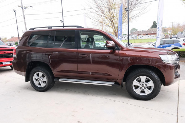 2015 MY13 Toyota LandCruiser VDJ200R GXL SUV Image 5
