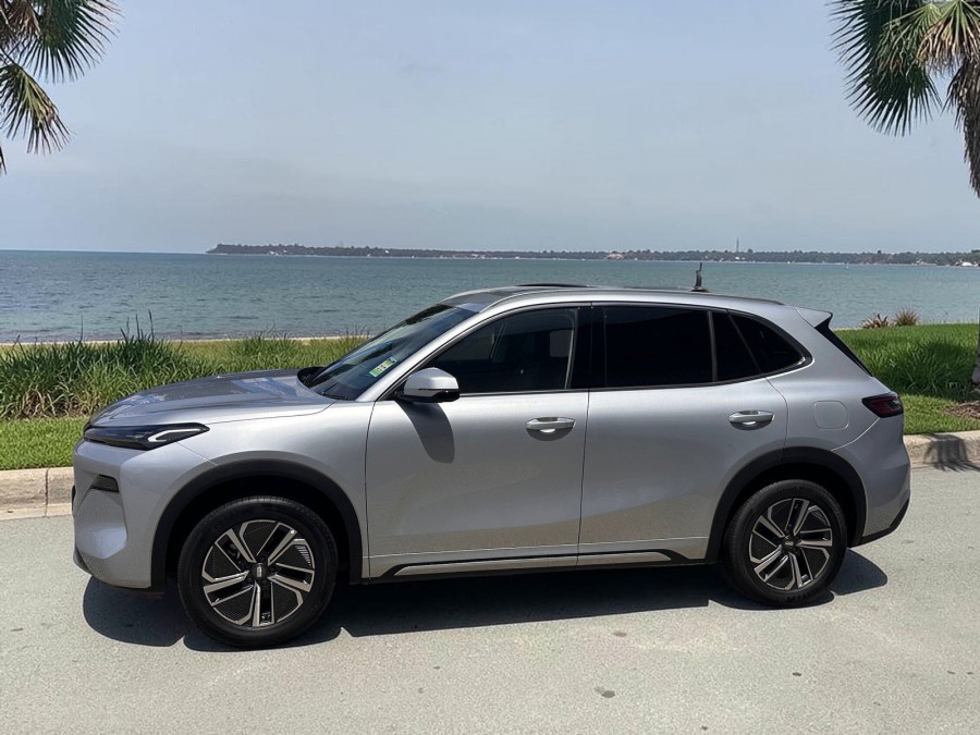 2025 MY26 Geely Starray EM-i P145 Complete SUV Image 2