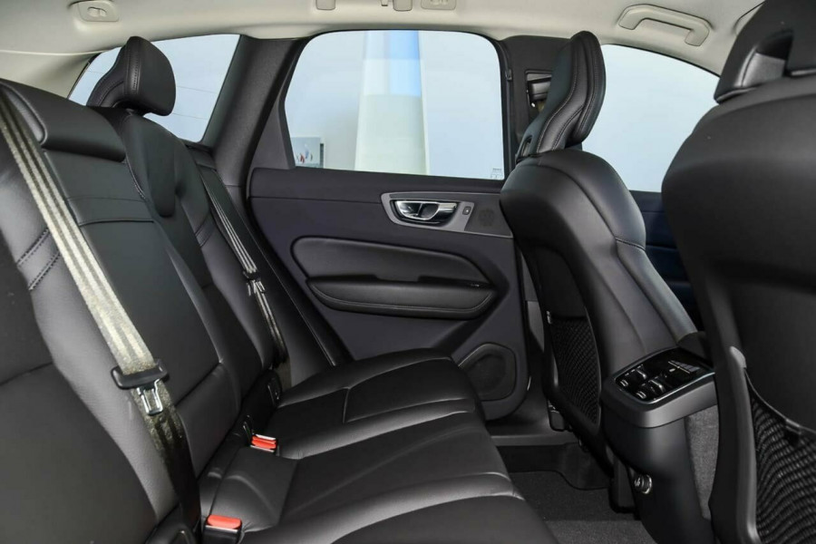 2019 MY20 Volvo XC60 UZ D4 Inscription Suv Image 9