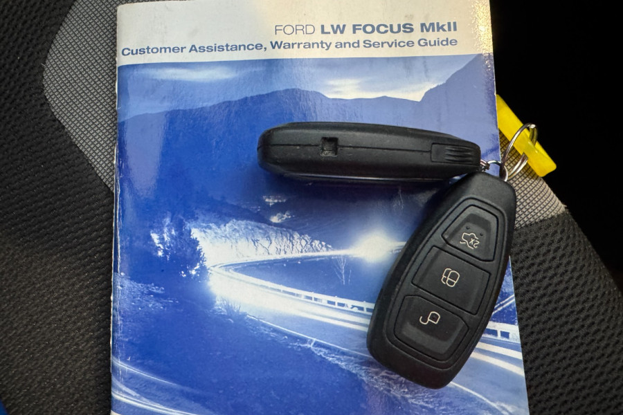 2015 MY14 Ford Focus LW MkII Sport Hatch Image 22