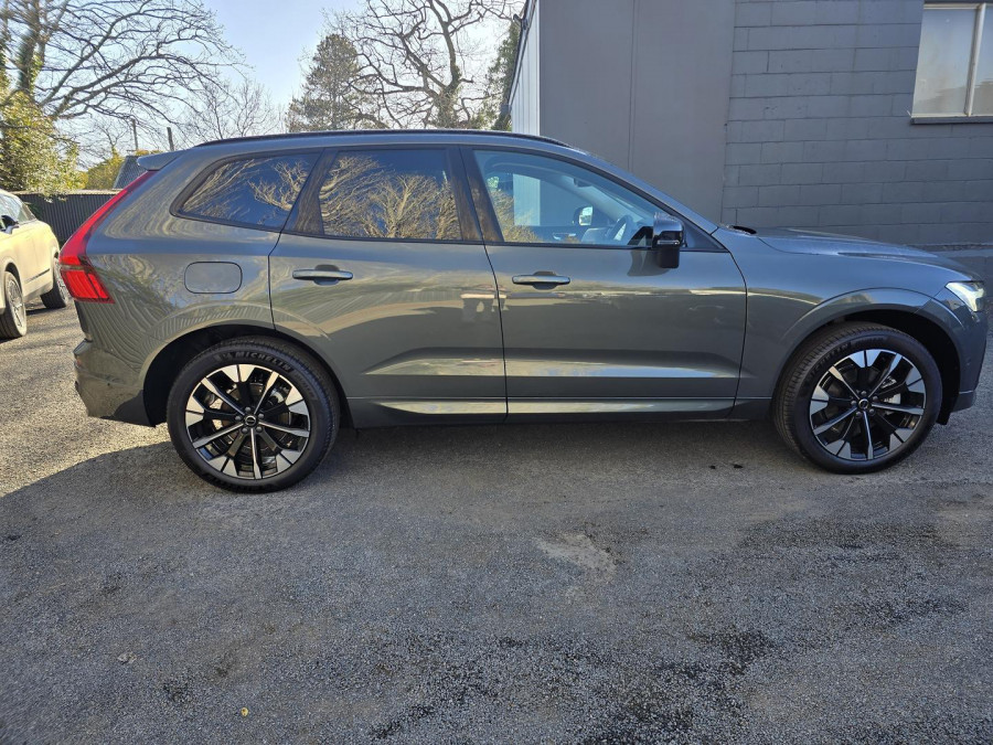 2026 Volvo XC60 UZ Ultra B5 Dark SUV Image 9