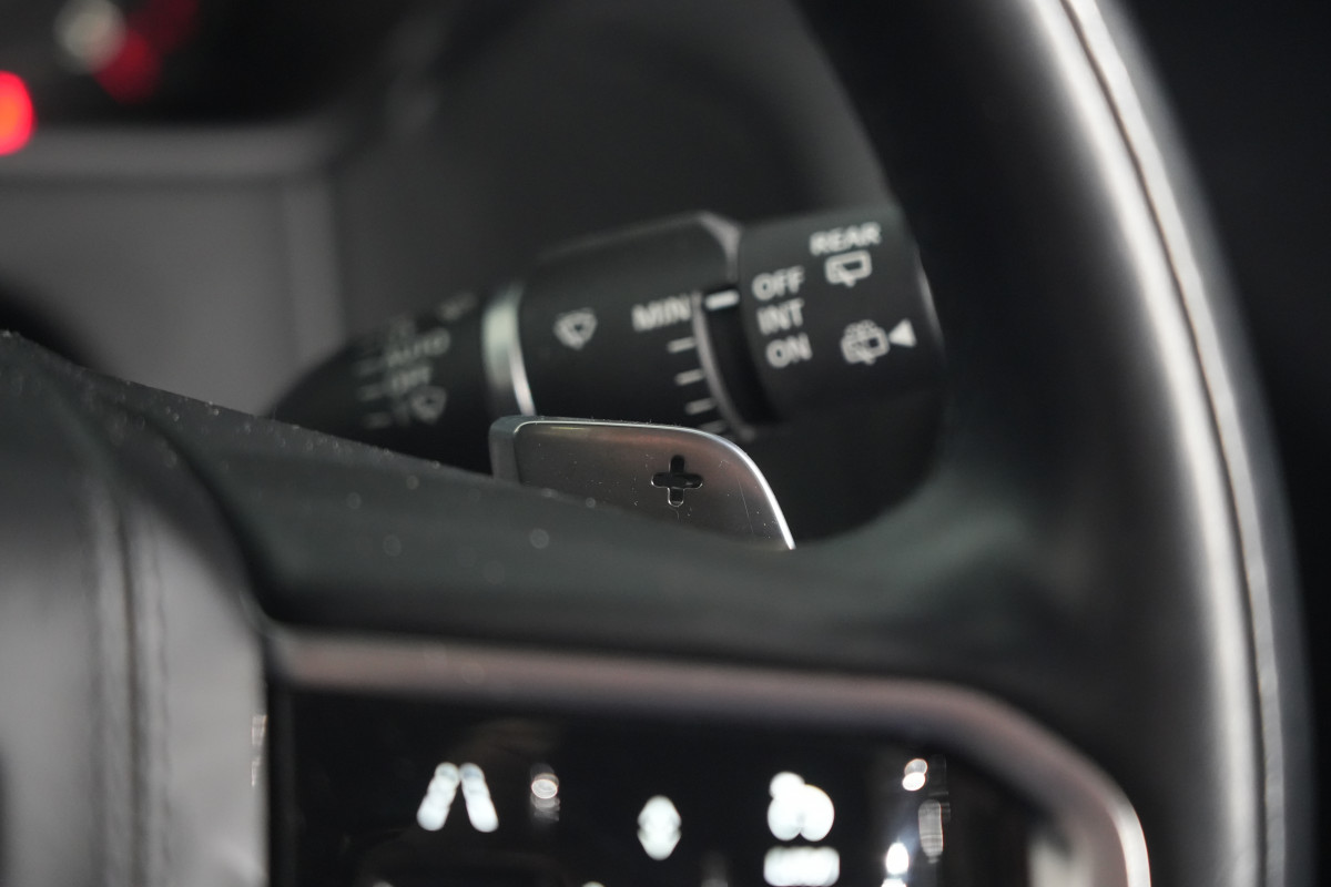 2023 Land Rover Range Rover Velar L560 D300 Edition SUV