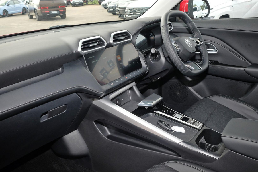 2025 MG ZS ZS32 Essence SUV Image 8