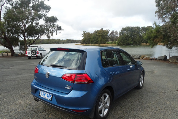 2015 Volkswagen Golf 7 90TSI Comfortline Hatch Image 3