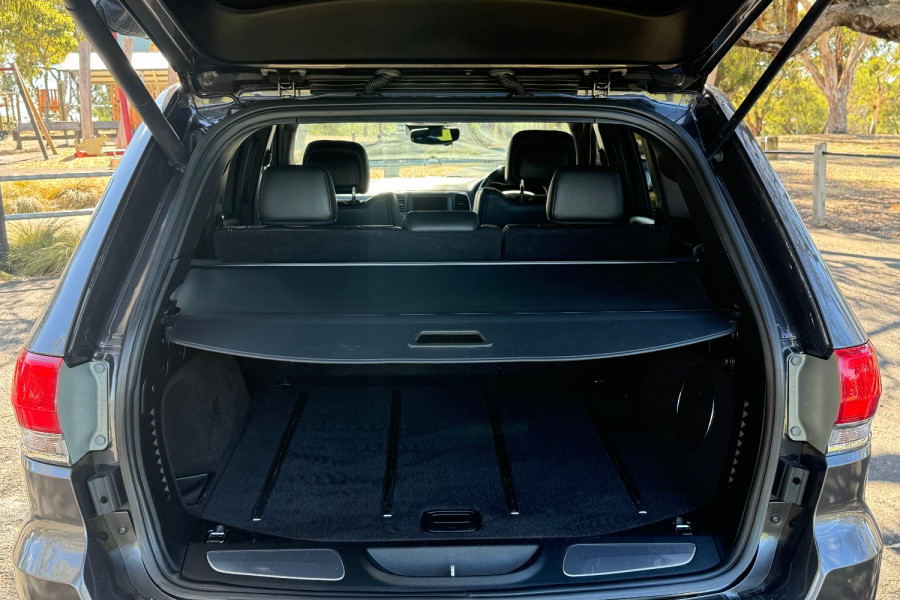 2017 Jeep Grand Cherokee WK Overland SUV Image 7