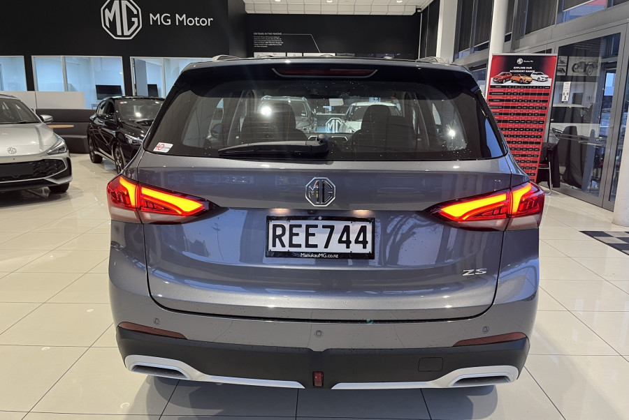 2025 MG ZS Essence 1.5Pt/Cvt SUV Image 7