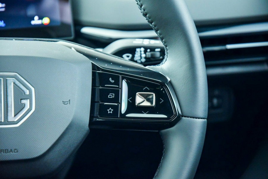 2024 MG MG4 MEH32 Excite 51 Hatch Image 12