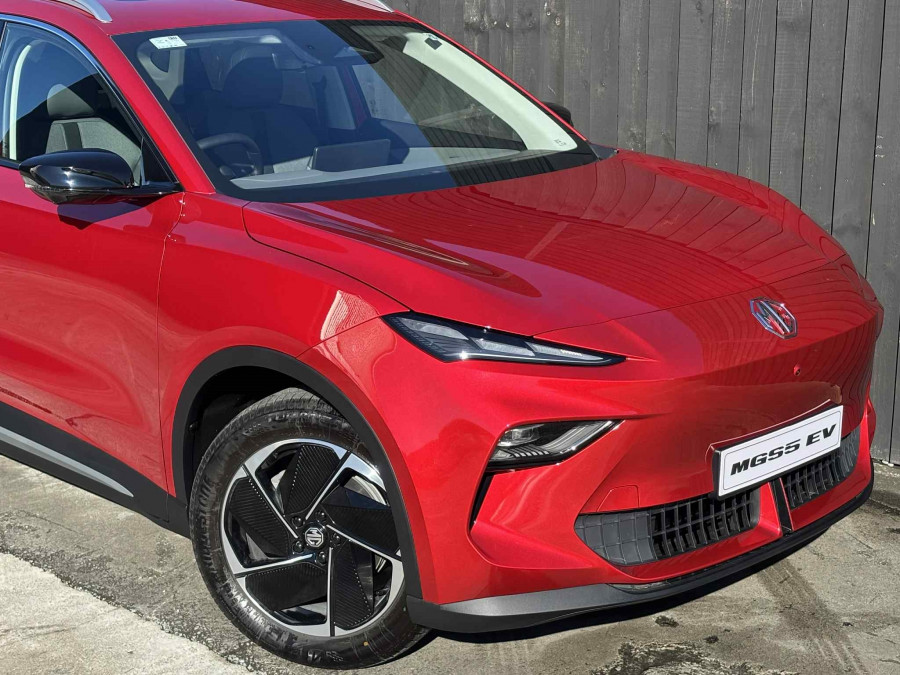 2026 MG MGS5 EV ZS3EM Essence 62 SUV Image 6