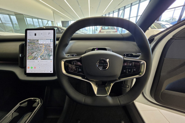 2025 MY26 Volvo EX30  Single Motor Extended Range Ultra SUV Image 7