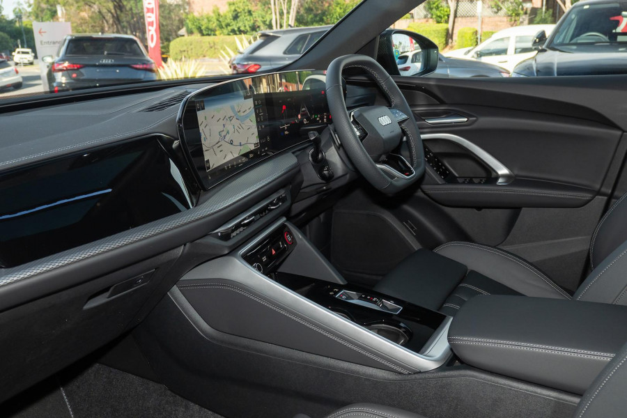 2025 Audi SQ5 GU  SUV