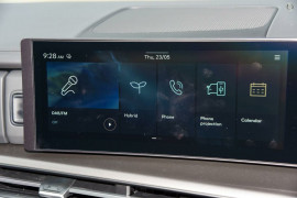 2025 Hyundai Santa Fe MX5.V1 Hybrid SUV image 15