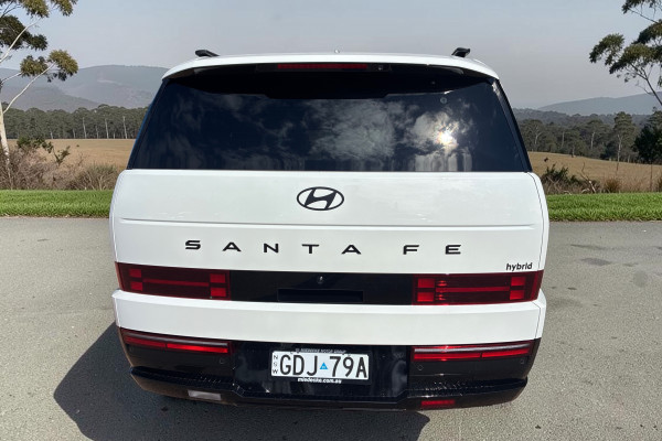 2026 Hyundai Santa Fe MX5.V2 Hybrid Calligraphy SUV Image 4