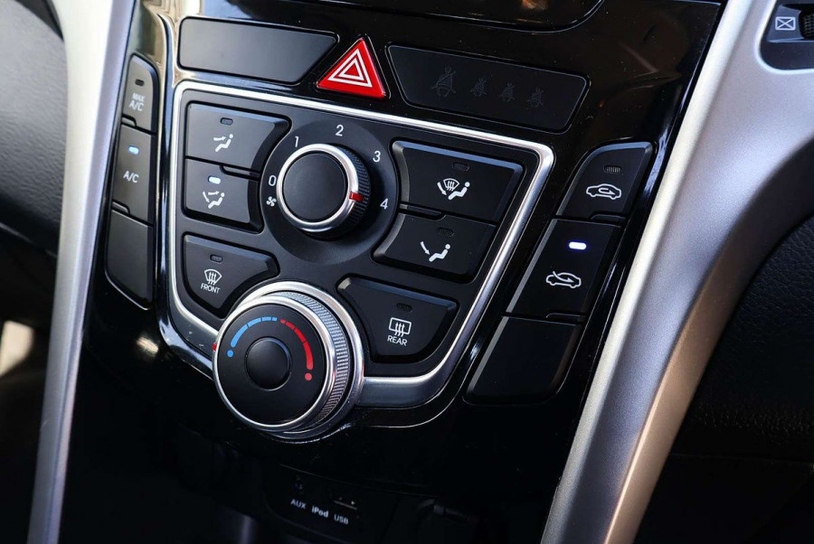 2013 Hyundai i30 GD Active Hatch Image 15