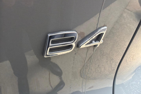 2025 MY26 Volvo XC40 XZ Plus B4 SUV Image 13