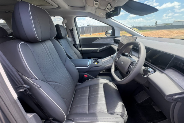 2026 XPeng X9 Standard Range Other Image 9