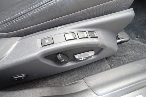 2016 Volvo XC60 DZ D4 Luxury Wagon Image 12