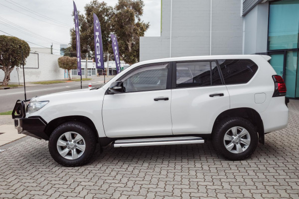 2021 Toyota LandCruiser Prado GDJ150R GX SUV Image 4