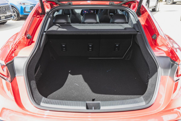 2025 MG MG7  Essence Sedan Image 12