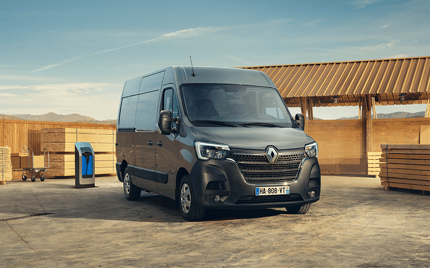 New clearance renault master